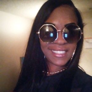 Meet your Posher, Diamond